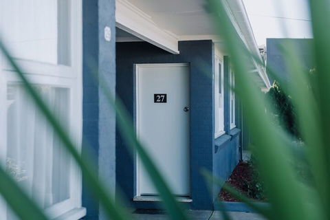 Tamworth City Motel - Holiday Cairns 2