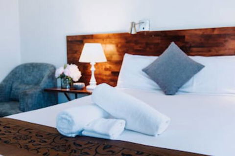 Tamworth City Motel - Holiday Cairns 0
