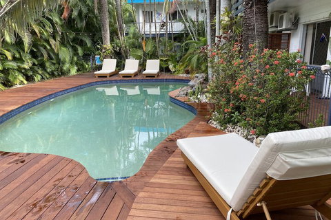 The Palms At Palm Cove - Holiday Cairns 6