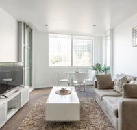 North Sydney Accommodation - Holiday Cairns