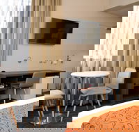 Mercure Orange - Holiday Cairns