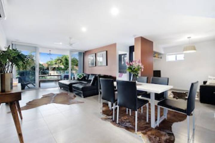 Bundall QLD Holiday Cairns
