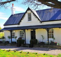 Ornee Cottage - Holiday Cairns