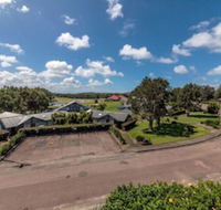 Gleneagles Unit 53 Horizons Golf Club - Holiday Cairns