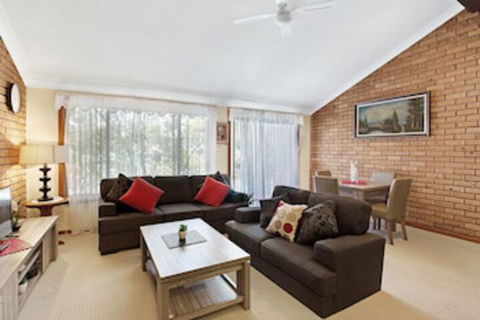 Macadamia Court, 2/8 Government Road - Holiday Cairns 0