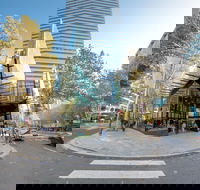 Vibe Hotel North Sydney - Holiday Cairns