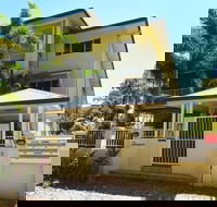 Arlington Apartments - Holiday Cairns