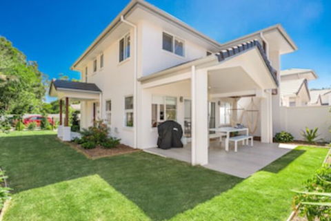 A PERFECT STAY - Amity At Seadrift - Holiday Cairns 0