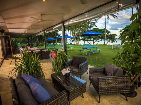 King Reef Resort - Holiday Cairns 1