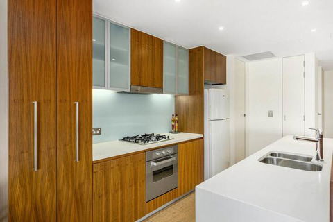 COTTON BEACH APARTMENT 33 WITH POOL VIEWS - Holiday Cairns 2