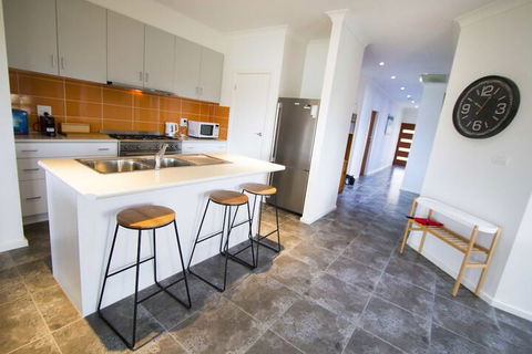 Casa Del Lago - Holiday Cairns 2