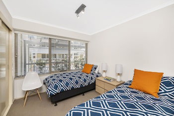 Accommodate Canberra The Summit - Holiday Cairns 2