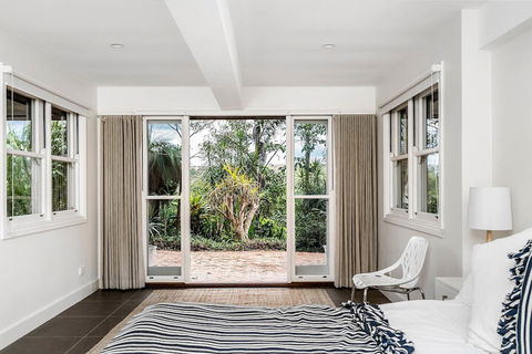 A PERFECT STAY - Rutherford House - Holiday Cairns 2