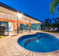 Seaside Hideaway - Hideaway Bay - Holiday Cairns
