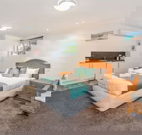 Adrift Apartments - Holiday Cairns