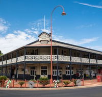 Castlereagh Hotel - Holiday Cairns