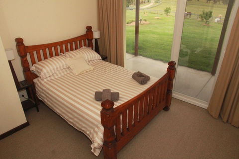 Donegal Farmstay - Holiday Cairns 5