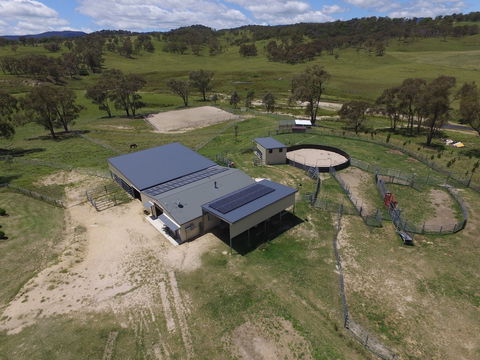 Donegal Farmstay - Holiday Cairns 0