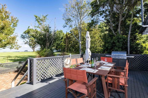Rosewood Estate - Holiday Cairns 6