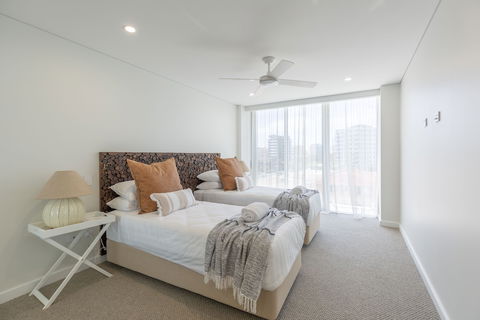 Astina Suites Forster - Holiday Cairns 5