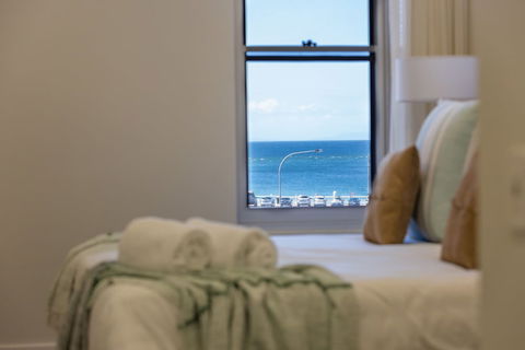 Astina Suites Forster - Holiday Cairns 0