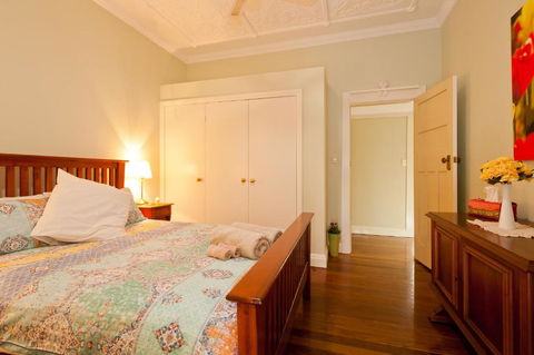 Taree Apartment - Holiday Cairns 5