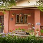 Taree Apartment - Holiday Cairns 0