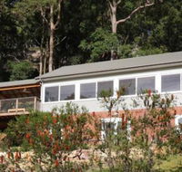 Bayscape at Hardys Bay / Killcare - Holiday Cairns