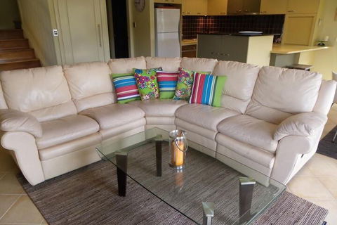 Gwydir Court 1 - Holiday Cairns 5
