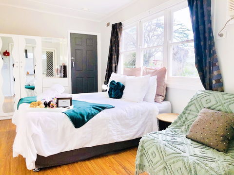 Charming Cottage At The Wines Hunter Valley - Holiday Cairns 6