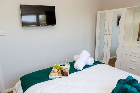 Charming Cottage At The Wines Hunter Valley - Holiday Cairns 4