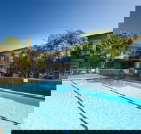 Forster Lodge 6 - Holiday Cairns