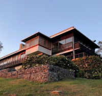 Luxury Home Endless Views - Holiday Cairns