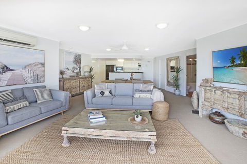 Cotton Tree Absolute Waterfront - Holiday Cairns 5