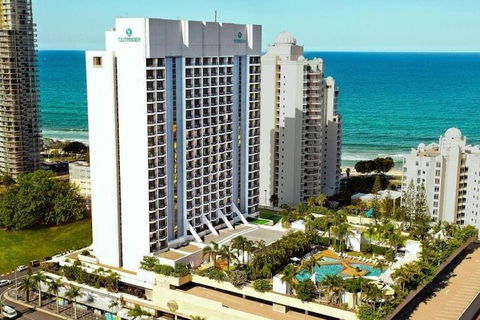 L7 Surfers Paradise Apartment - Holiday Cairns 1