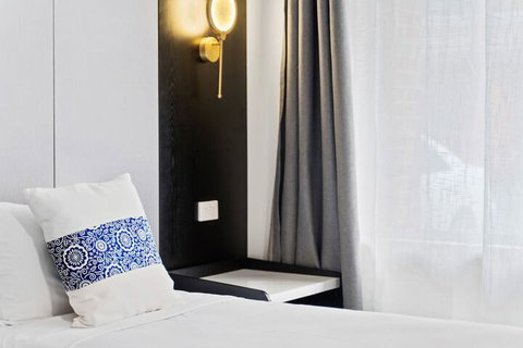 WM Hotel Bankstown - Holiday Cairns 3