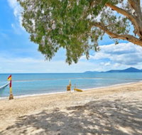 Tropical Oasis near Beach - Holiday Cairns