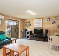 Tee Jays Sawtell NSW - Holiday Cairns