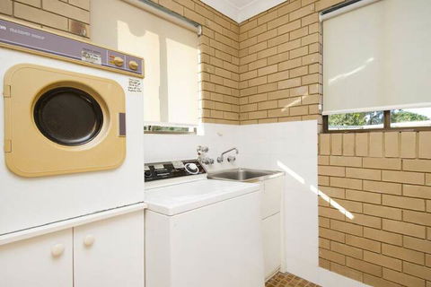 Rose Cottage Sawtell NSW - Holiday Cairns 7