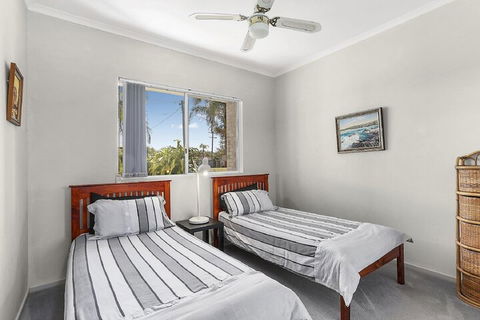 Solitaire 1 Sawtell NSW - Holiday Cairns 3