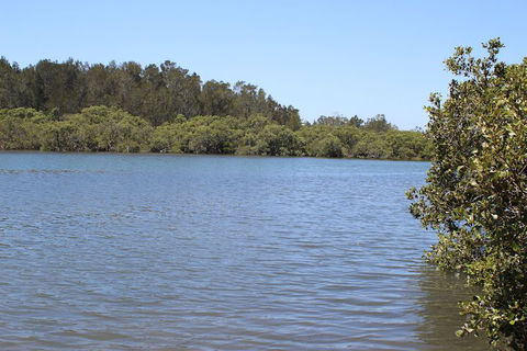 Waters Edge - Holiday Cairns 4