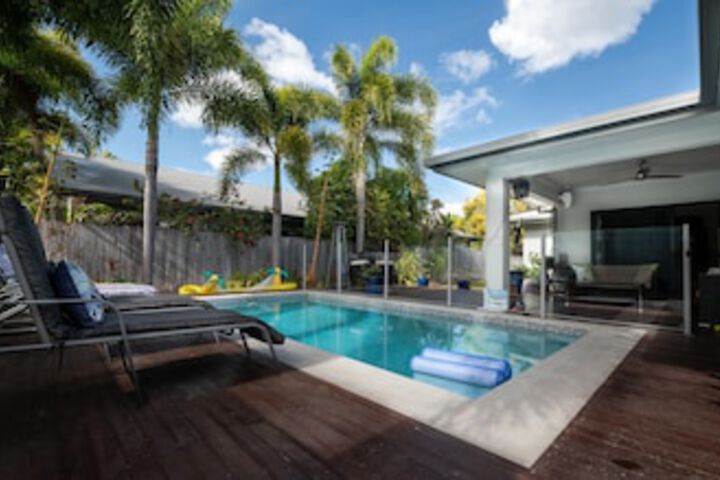 Cairns Northern Beaches QLD Holiday Cairns