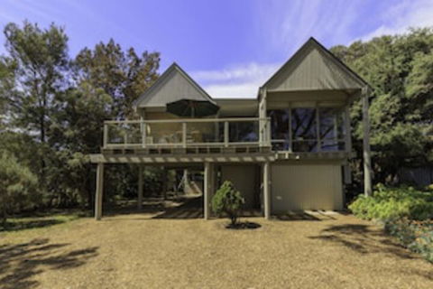 Tranquillity On Riverview 33 Riverview Drive - Holiday Cairns 0