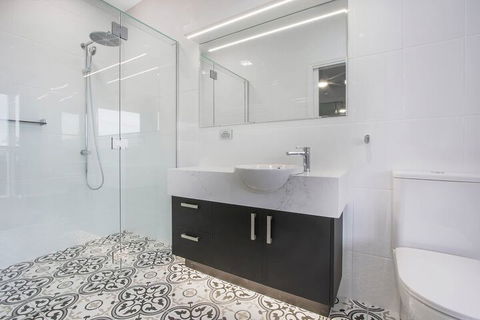 The Apartment, Metung - Holiday Cairns 5