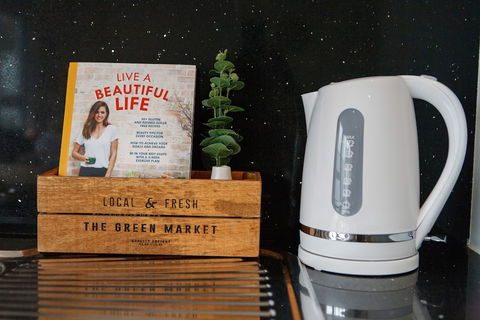 Heart Of Highett Apartment By Ready Set Host - Holiday Cairns 5