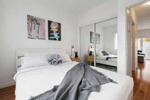 Heart Of Highett Apartment By Ready Set Host - Holiday Cairns 4