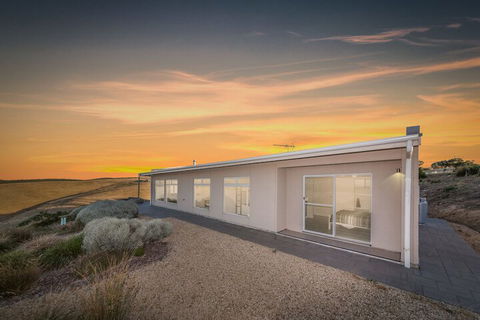 Fleurieu Coastal Retreat Lot 150 Myponga Beach Road - Holiday Cairns 4