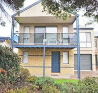 Bliss Close TO Town - Holiday Cairns