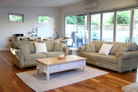LA MER Centrally Located Free Wifi - Holiday Cairns 5
