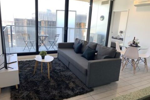 JC Water View Apartment On La Trobe - Holiday Cairns 4